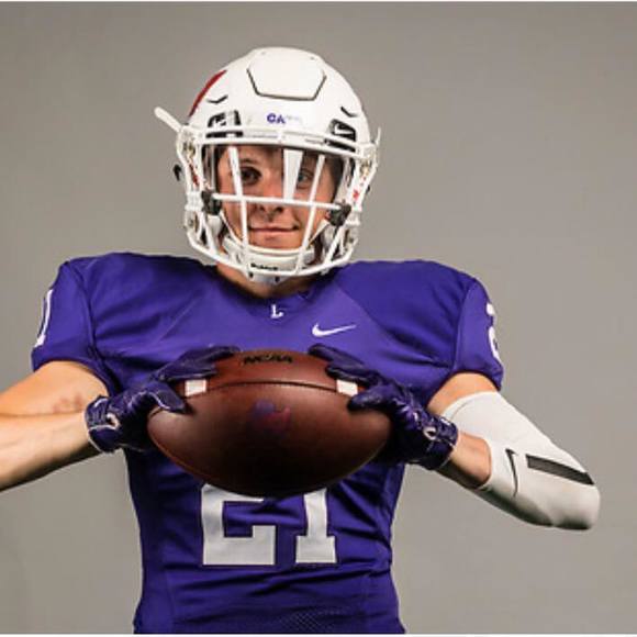 Meet your Posher, Tyler - Picture 1 of 1